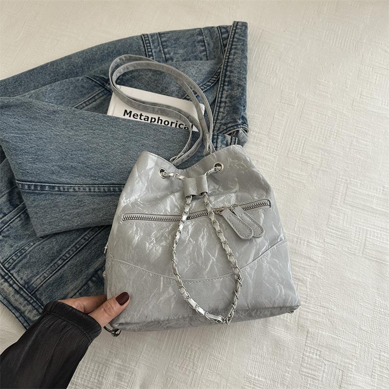 Backpack for Women New Design Summer Simple and Fashionable One-shoulder Crossbody Bag Niche Hand Bucket Bag