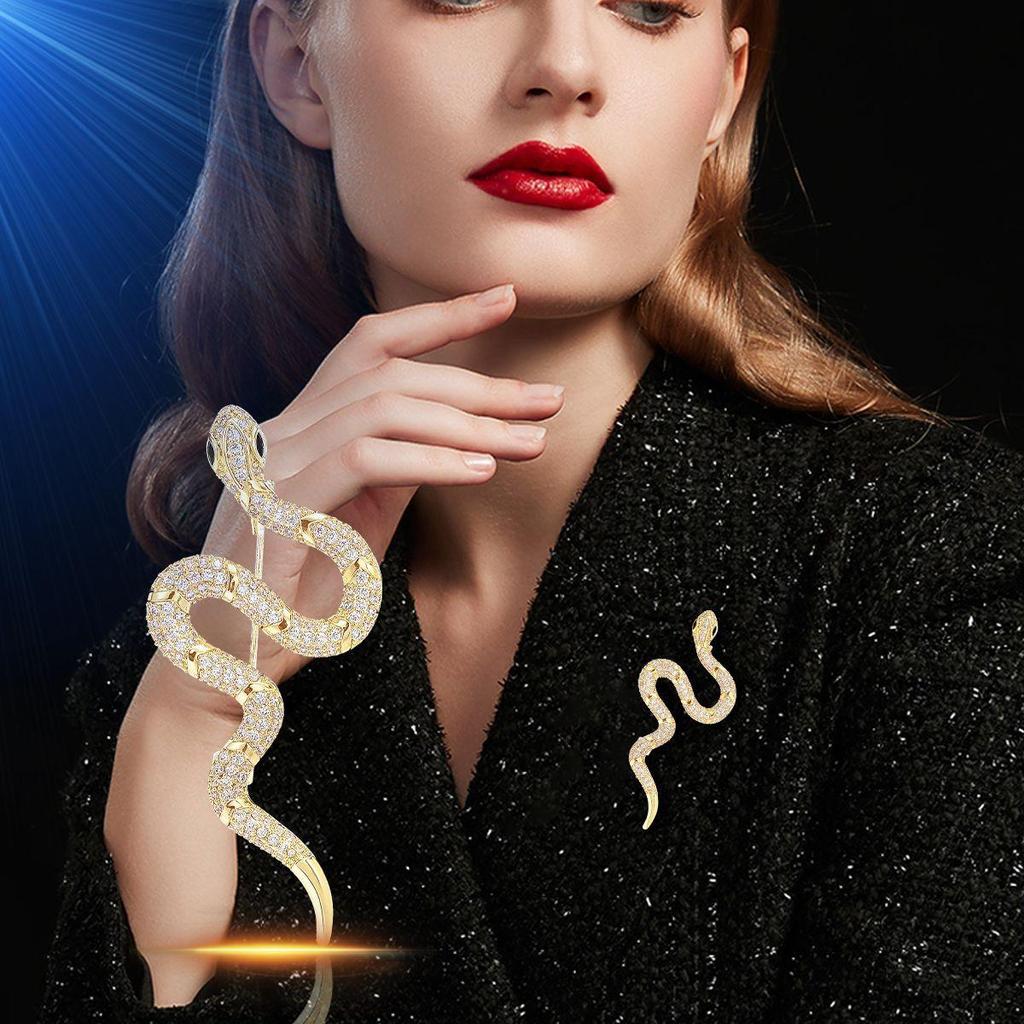 Unique Design Silver Color Snake Brooches for Women Men Unisex Full of Rhinestone Metal Snake Animal Luxury Pins Badge Jewelry