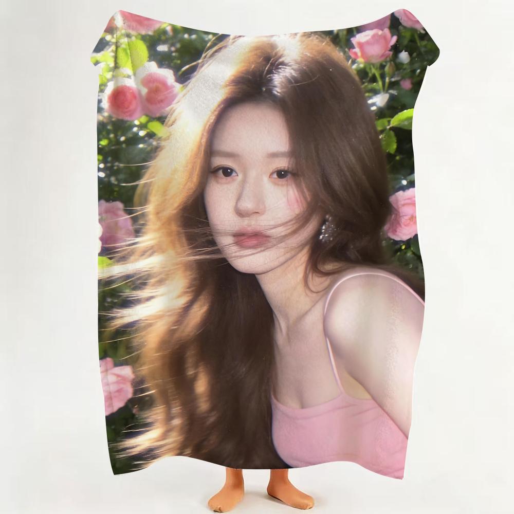 Celebrity Z Zhao L Lusi Throw Flannel Throw Blanket Suitable for Sofa Living Room Bedroom