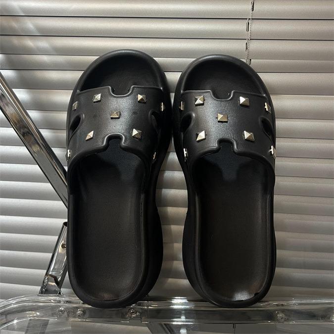 Новые летние шлепанцы на толстой подошве с заклепками, женские летние шлепанцы на толстой подошве для прохлады на побережье