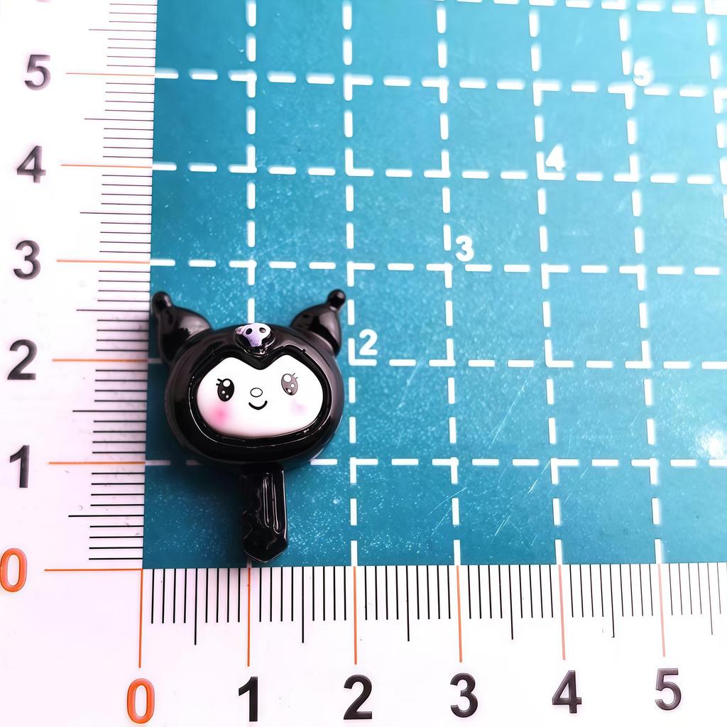 Ключница и заколка для волос из смолы с персонажами Sanrio