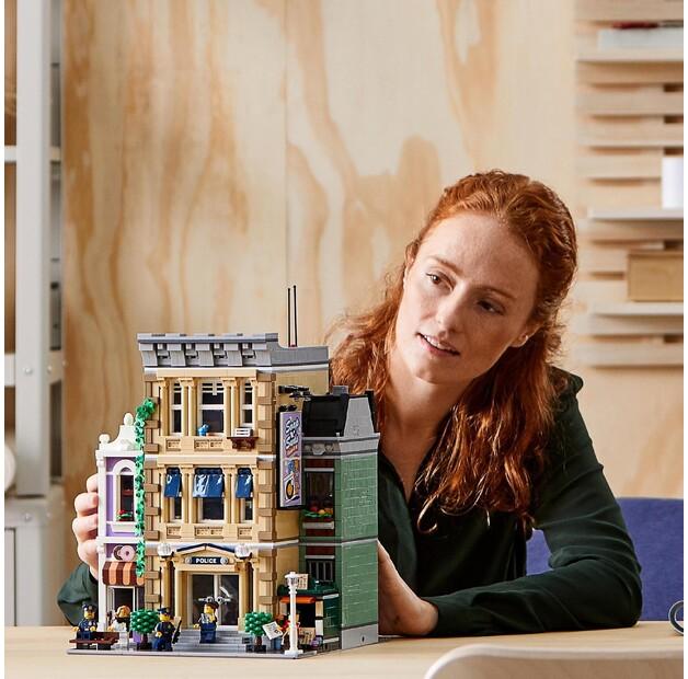 LEGO Creator Эксперт 10278 Полицейский участок