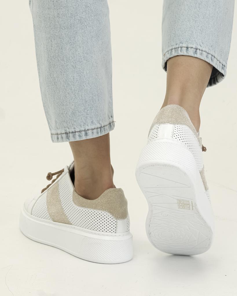 Кроссовки перфорированные Krula 6903 36 белые кожа