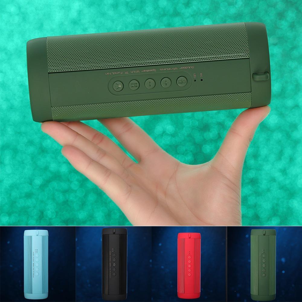 Водонепроницаемая портативная Bluetooth-колонка для улицы, с защитой от пересечения границ, с мощным басом, слотом для карты и фонариком