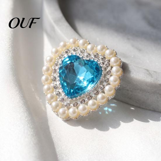 Decorative Flat Back Buttons 2Pcs Flatback Heart Rhinestones, 25x26mm Alloy Rhinestone Brooch Buttons, Faux DIY Craft Rhinestones Pearl Embellishments