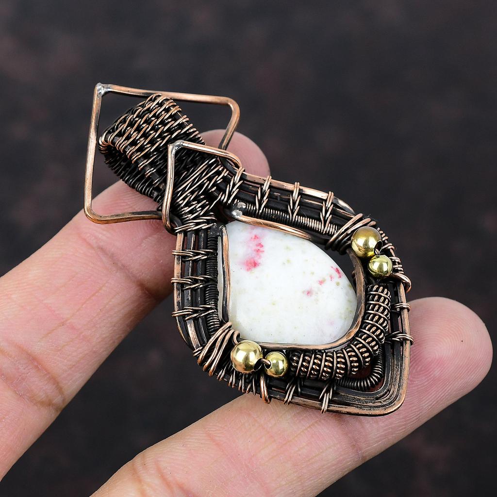 Медный кулон из киновари, обернутый медной проволокой, ювелирное изделие ручной работы, кулон из драгоценных камней, обернутый проволокой, ювелирное изделие из киновари, потрясающий кулон для подарка