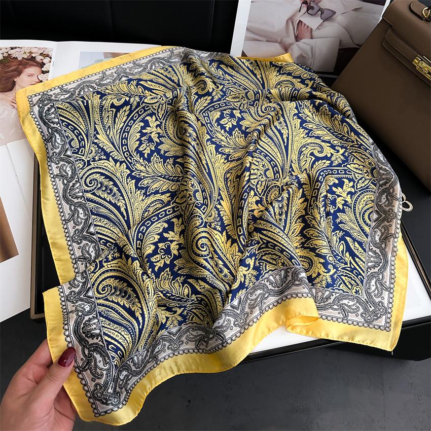 Imitated Silk Headcloth Fashion Flower Print Square Shawls Popular 70X70cm Bandanna Kerchief Sun Protection Silk Scarves Tie Bag