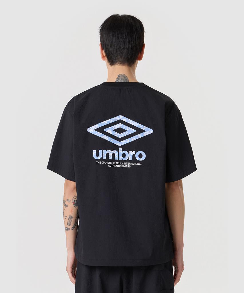 UMBRO Ткань в мелкую складку Короткий рукав Черный (Piste Black) Ur223Cwt64 (Тип B)