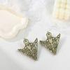 1 Pair Men Women Shirt Collar Clip Retro Hollow Pattern Palace