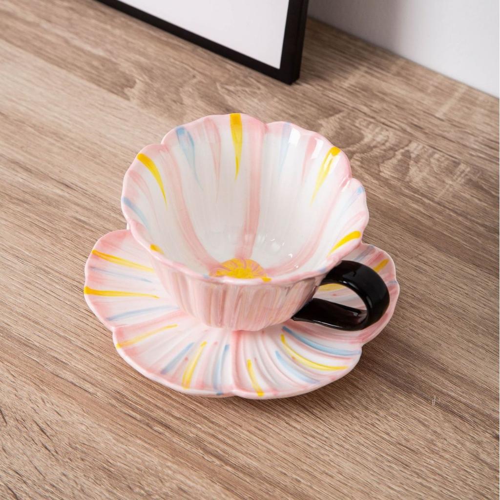 Креативная керамическая кофейная чашка и блюдце с ручной росписью подглазурными красками в виде лепестков, набор чашки и блюдца для послеобеденного чая, для девичьего сердца