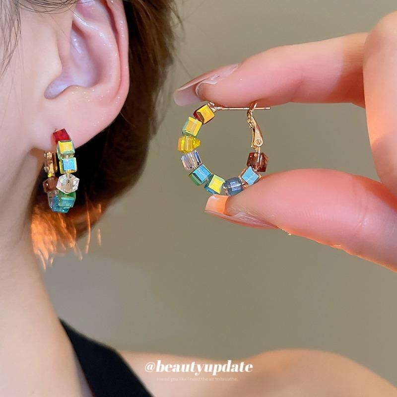 Серебряная игла цветное стекло круглые бусины серьги ретро легкая роскошь изысканный темперамент серьги нишевые высококлассные серьги женские