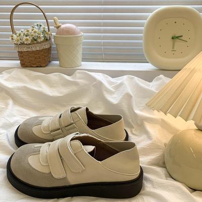 Нишевый дизайн, универсальные повседневные маленькие белые туфли, весна 2025, новые ретро туфли на липучках, пухлые туфли, немецкие тренировочные туфли, кеды