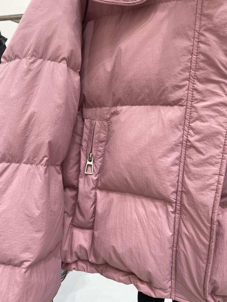 2024 European Style Hooded Women's Short Down Jacket - Fashionable Loose Fit, Thickened White Duck Down, Warm Winter Outerwear