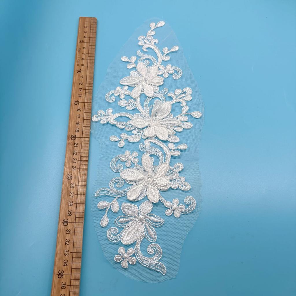 Handmade White Embroidered Lace Car Bone Three-Dimensional Lace Performance Dress Wedding Hem Cloth Sticker Clothing Pair Flower Accessories