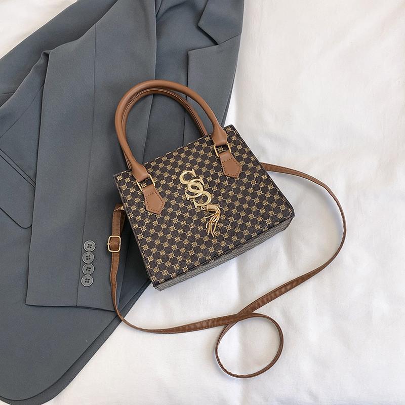 Стильная ретро клетчатая сумочка из элегантного полиуретана и мягкой структуры для повседневного использования