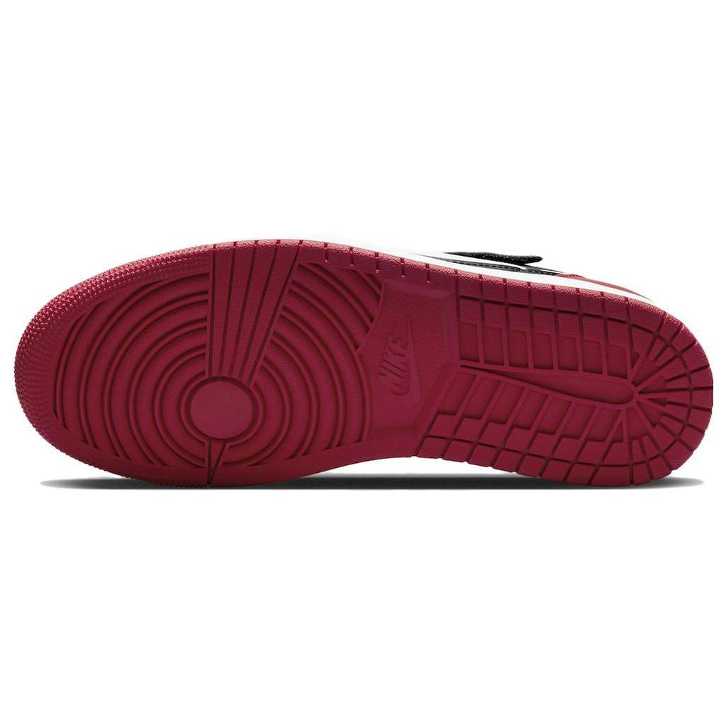 Мужские кроссовки Air Jordan 1 Low FlyEase Alternate Bred Toe Black Gym-Red White DM1206-066