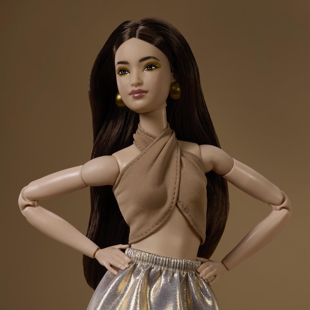 barbie Базовые Модель 06 Фирменный Черный Длинные Волосы Коллекционная Артикулируемая Возраст Нейтральный JJX25 Кукла, Тело, 6+, Цвет,