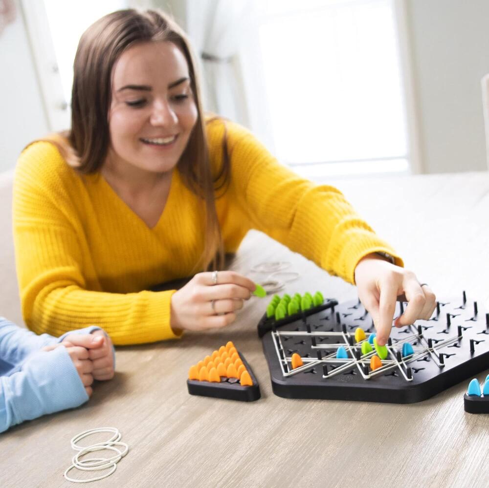 Треугольник Настольная игра Цепочка Треугольник в шахматы Игра Треугольник с резинкой Захват территории Семейная игра Головоломки Стратегические игры для детей и взрослых