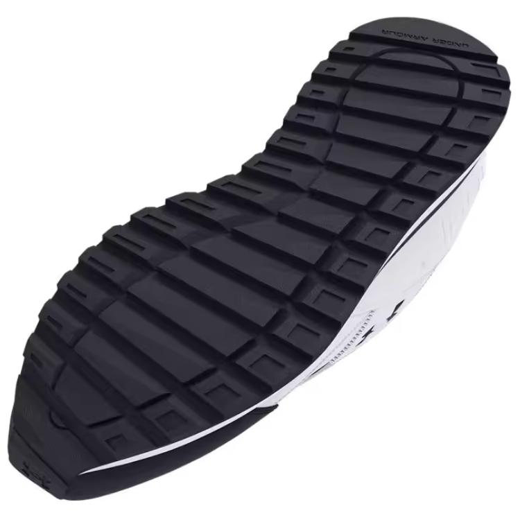 Under Armour Essential Runner белые черные мужские кроссовки 3028408-104