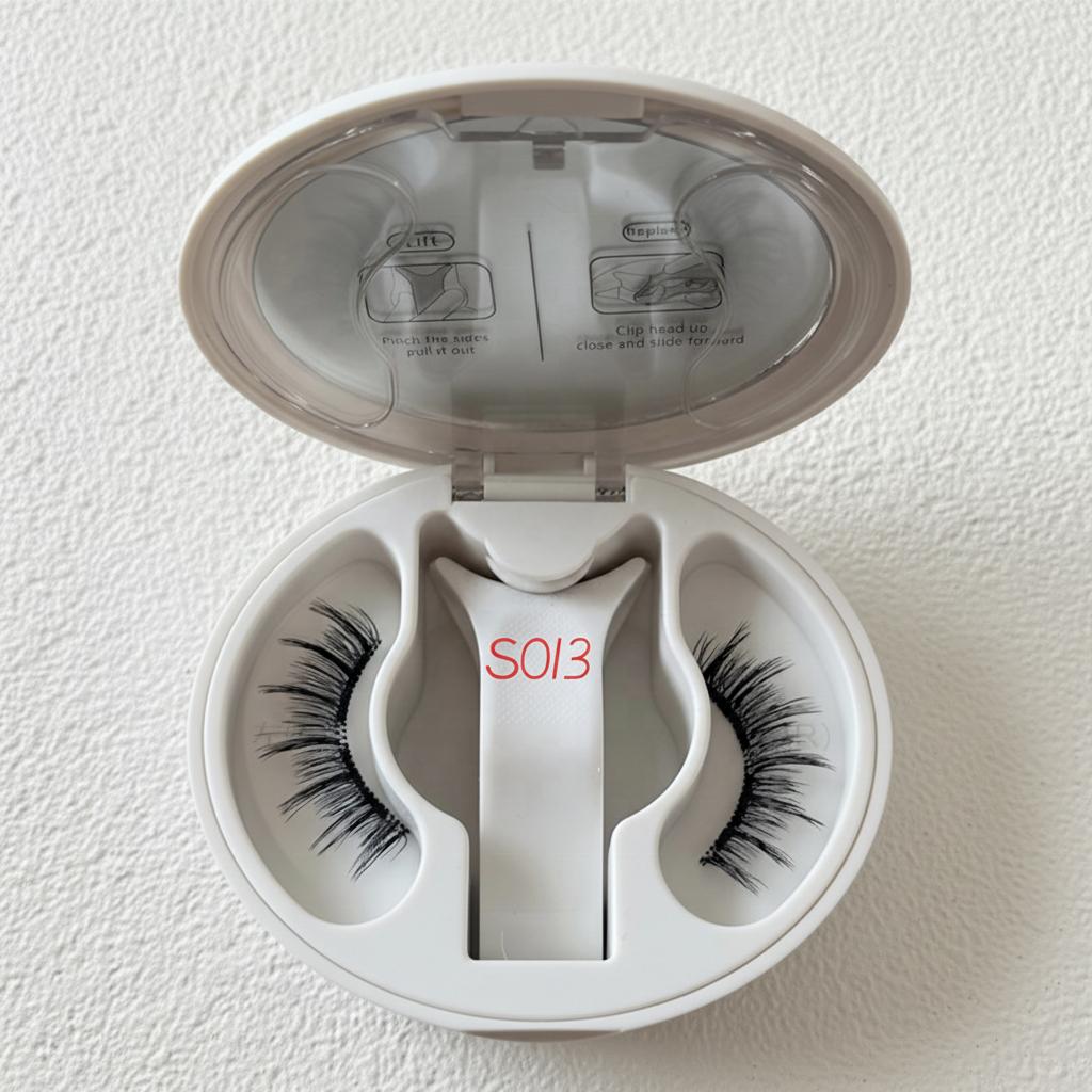 Soft Magnetic Eyelashes Set with Magnetic Liner & Applicator Vegan Cruelty-Free Reusable Lashes