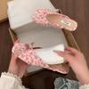 Летние женские пляжные шлепанцы Модные шлепанцы с цветами Плоская подошва Вечернее платье Конфетный цвет Женская обувь