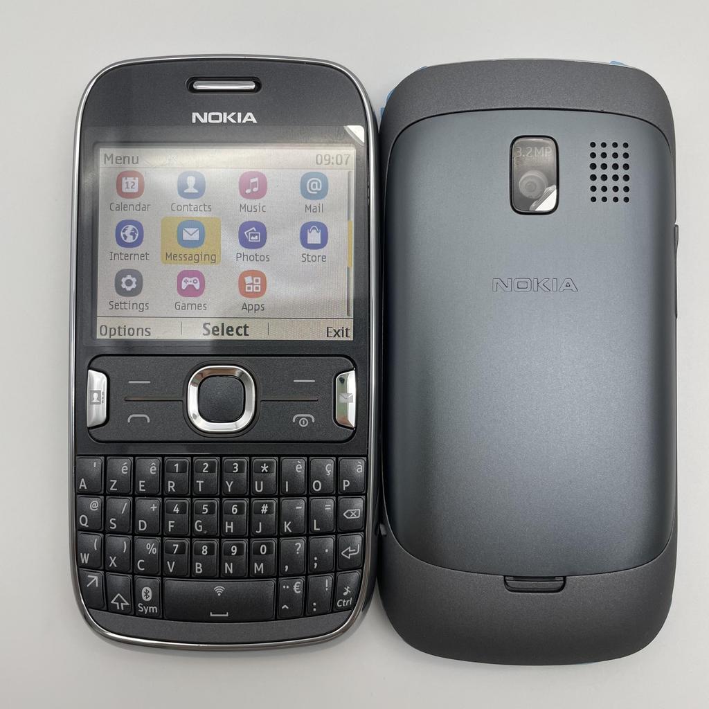 Refurbished Nokia Original Nokia Asha 302 3MP 2.4 inches Mobile Phone with 1 SIM