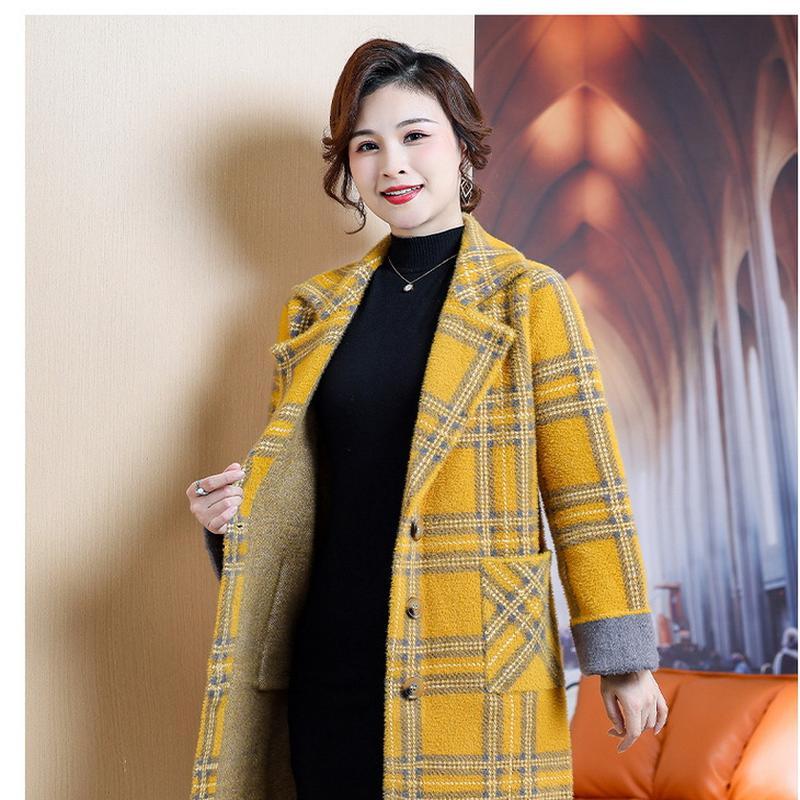 Mom's Plaid Woolen Jacket for Women In Autumn and Winter New Middle-aged Women's Clothing Westernized Imitation Mink Velvet Knitted Cardigan Coat