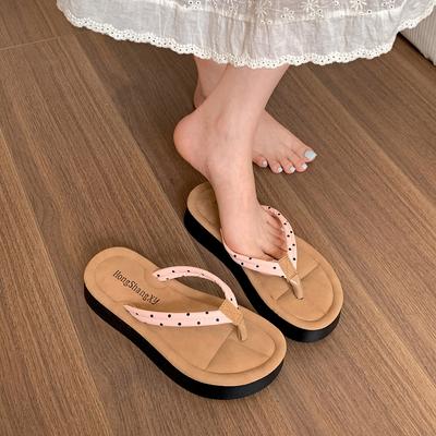 Взрыв популярности интернет-знаменитостей, ретро черные шлепанцы на толстой подошве, женские 2025, новая летняя обувь для ношения с юбкой, сандалии высокого класса