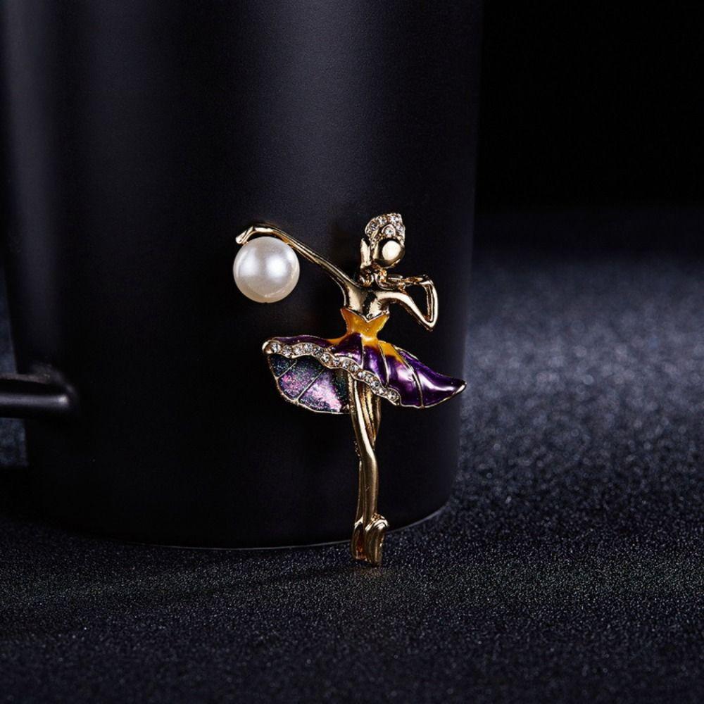 For Women Dance Girl Shape Crystal Brooch Suit Accessories Korean Style Brooch Rhinestone Pins
