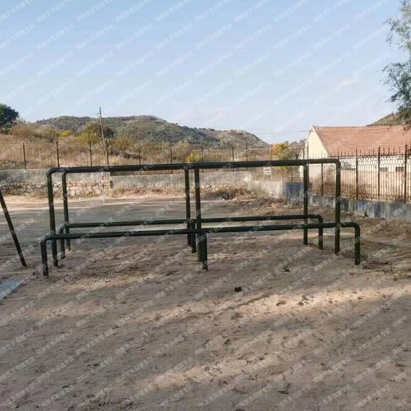 Xiaobing 400M Island Landing Obstacle Training Equipment