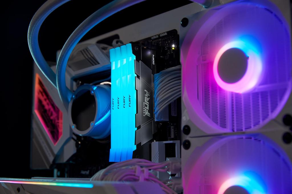 Kingston FURY Renegade RGB 32 ГБ 3600 DDR4 CL16 DIMM настольной памяти (Пакет 4) - KF436C16RB2AK4/32