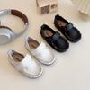 Осенняя кожаная обувь Новая модная простая обувь для девочки Противоскользящая удобная мягкая детская обувь Повседневные изысканные лоферы на плоской подошве для мальчиков