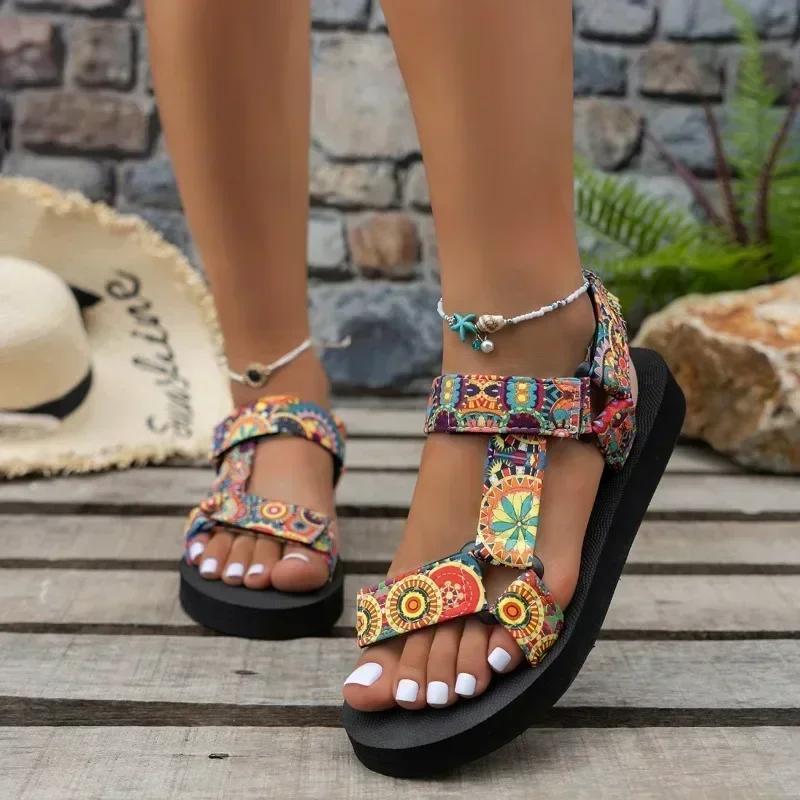 Fashion 2025 Summer New Rome Round Toe Flat Heel Women's Sandals Mixed Colors Light Comfort Outdoor Casual Plus Size Beach Shoes Zapatos