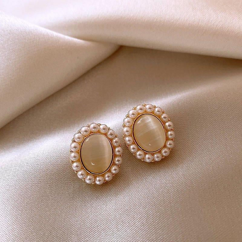 Oval Imitation Pearl Stud Earring for Women French Retro Elegant Korean Sweet Ear Wedding Party Jewelry Gift