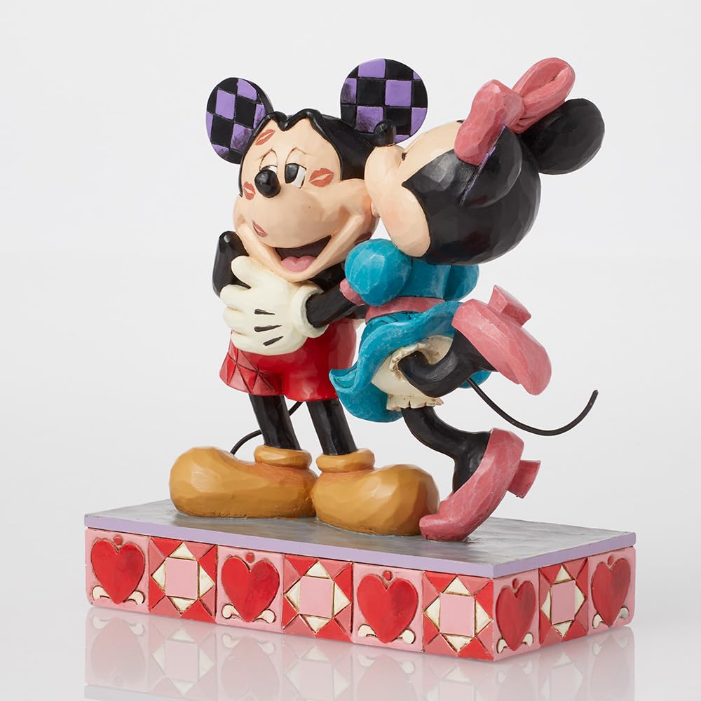 Disney Traditions Микки Минни След от поцелуя 6016327 &