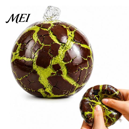 Soft Squeeze Toy Wax Cracking Ball Toy, Crispy Chocolate Stress Relief Portable Slow Rising Fidget with Crackable Texture, Party Favors Anxiety
