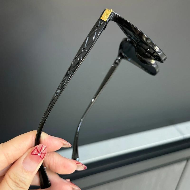 New Cat Eye Goggles Sunglasses Women Fashion Oversized Retro Black UV400 Sun Glasses Trendy Shades Eyewear