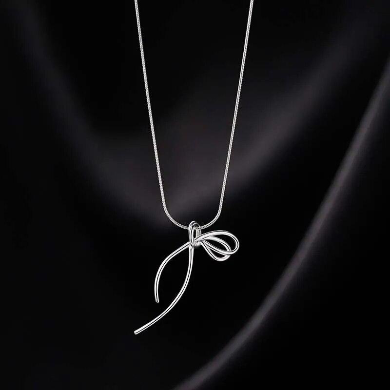 Модное серебряное ожерелье с лентой и бантом для женщин и девочек, новинка 2024 года, простая металлическая цепочка из змеиной кости, ожерелье, ювелирное изделие, подарок