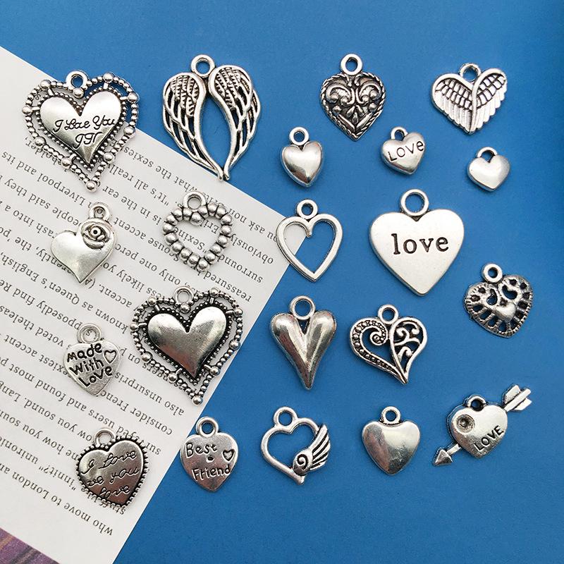 «Набор украшений в стиле ретро с подвесками в форме сердца из 20 предметов: Аксессуары из сплава: ожерелье, браслет и кулон в форме сердца.