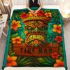 1 шт. Плед Sherpa Erose Bridal Tiki Bar - Яркий Гавайский Тропический Дизайн с Маской Тики, Пальмовыми Листьями и Цветами, Мягкий Полиэстер