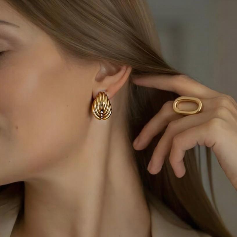 Geometric Stainless Steel Earrings For Women With Pvd Finish For Trendy Fashion