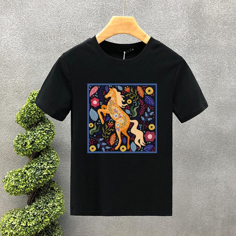 Horses and Flowers Print T Shirts For Man Funny Creative Aesthetic Tops Hip-hop Fashion Hipster Streetwear Summer Short Sleeves