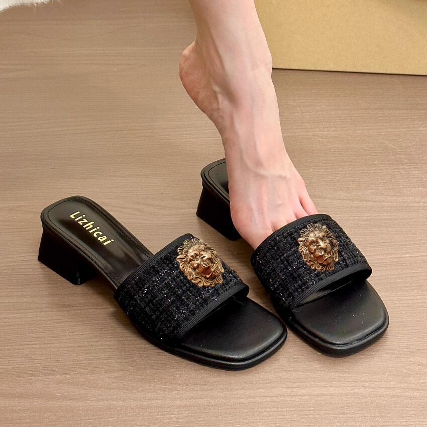 Fashion Summer Couples Flip-flops Brand Designer Casual Be Ach Slippers Women's Luxury Sandals Italian Dinner Party Style