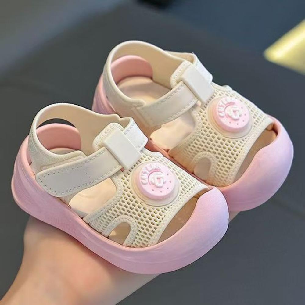 Baby Cute Baotou Anti Collision and Anti Slip Sneakers, Children's Fashion Soft Bottom, External Velcro Sandals