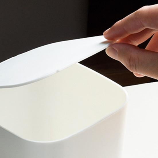 Мини Настольное Мусорное Ведро Маленькое Мусорное Ведро для Столешницы с Крышкой Крошечное Мусорное Ведро Мусорка для Офисного Стола Туалетного Столика Прикроватной Тумбочки