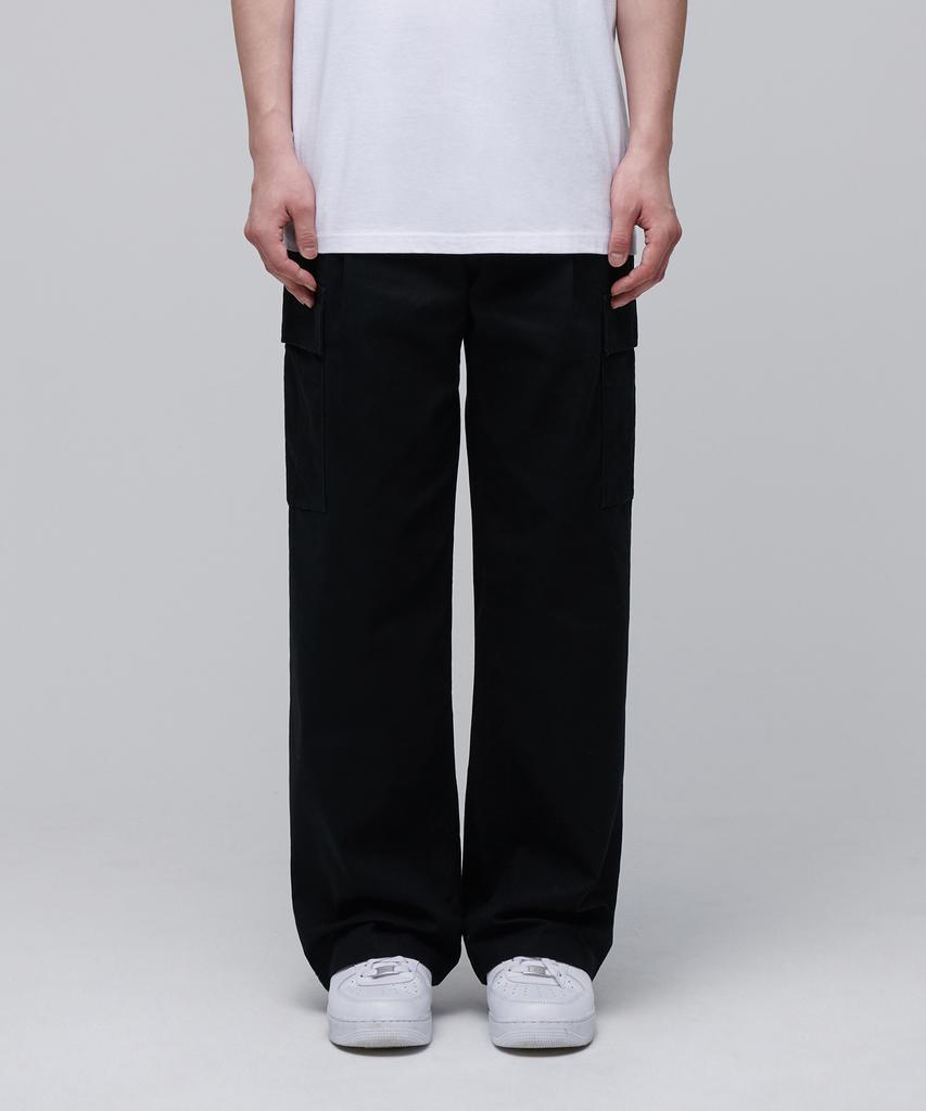 MUSINSA STANDARD One-Pleat Wide Cargo Pants [Black]