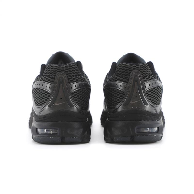 Nike Air Max Moto 2k