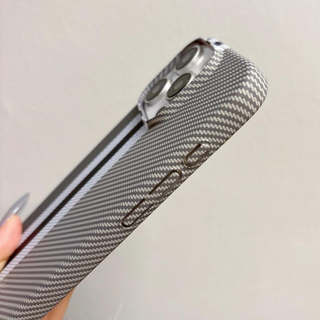 Пластиковый матовый бампер с текстурой углеродного волокна для iPhone 17 Air 16 15 14 13 12 Plus Pro Max, тонкая ударопрочная жесткая задняя крышка