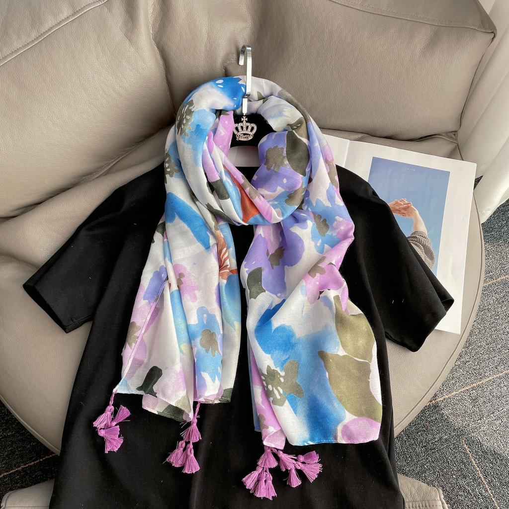 Fashion Brand Lovely Floral Tassel Viscose Shawl Scarf Ladies Soft Pashmina Hijabs and Wraps Foulard Muslim Sjaal 180*90Cm
