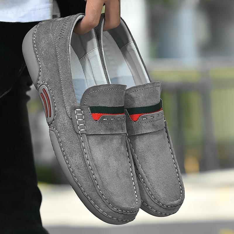 Бренд 2024 года, новые мужские замшевые мокасины, модные повседневные туфли из мягкой кожи, мокасины, дышащие туфли для вождения, большой размер, популярные